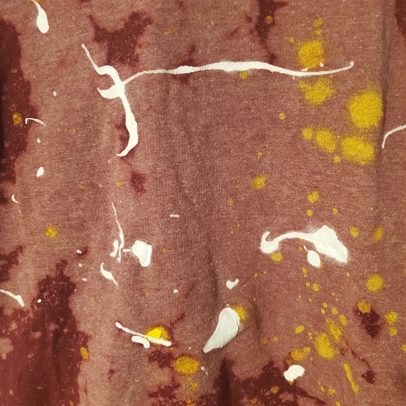 Custom painted sweater - Picture 2 of 4